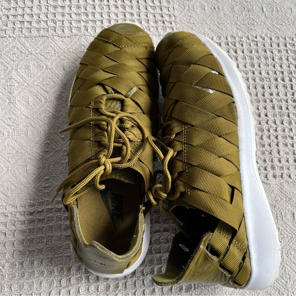Nike Khaki Green Basket Weave w Shoe Lace Tie Closures Fabric Uppers Sneakers 8M